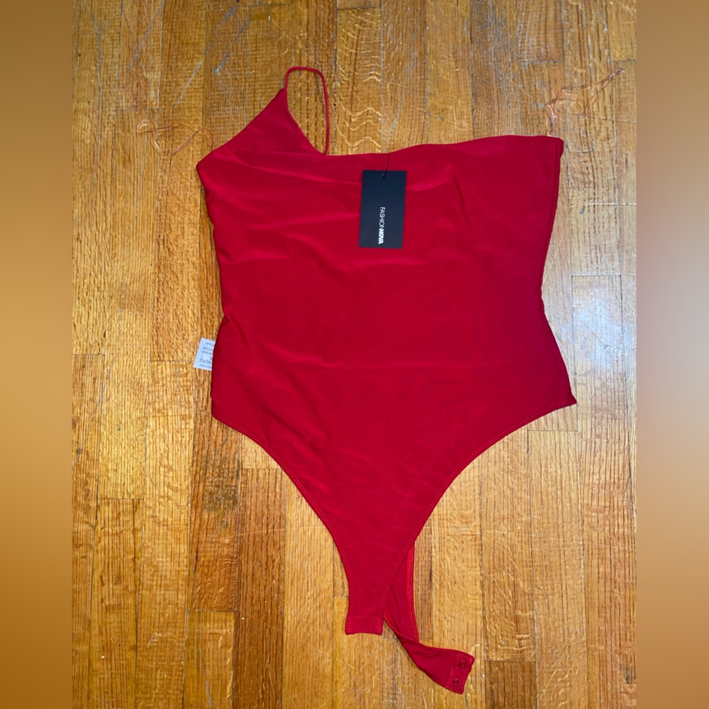 One shoulder bodysuit